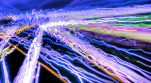 Ученые пришли к невероятному открытию: скорость света — не самая быстрая в мире