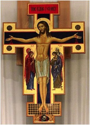 На романском распятии Сан Дамино на животе Иисуса изображён фаллос