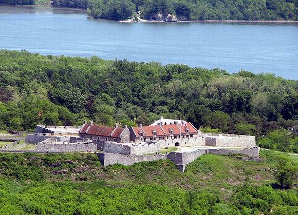 10 разрушенных замков и крепостей