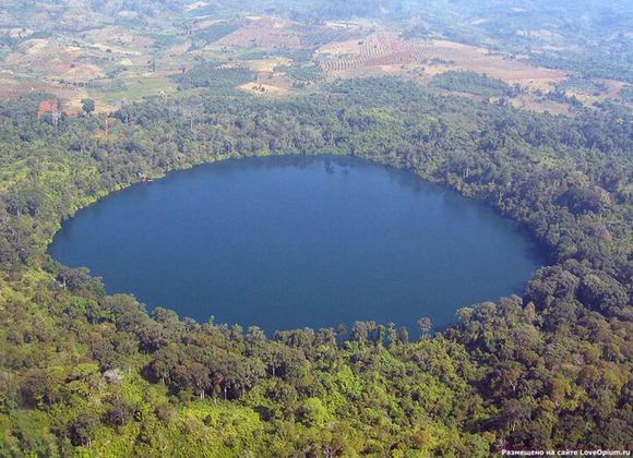 Кратерные озера на Земле