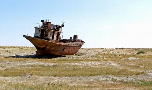 Стремительное высыхание Аральского моря