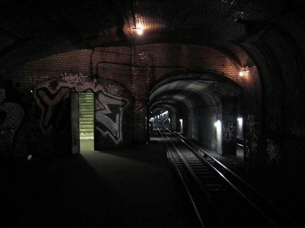Заброшенные станции метро