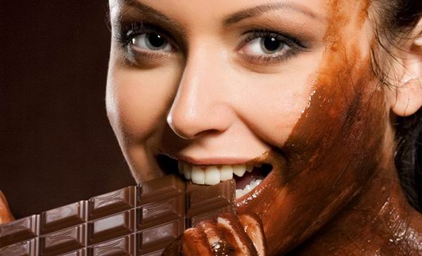 Психологи выяснили, почему последний кусочек шоколада кажется вкуснее