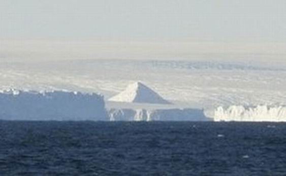 Загадочные древние пирамиды в Антарктиде