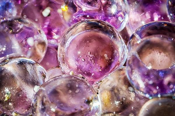 В аризонской пустыне обнаружены загадочные фиолетовые сферы