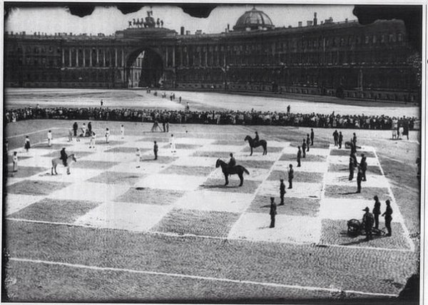 Живые шахматы. Санкт-Петербург, 1924 г.