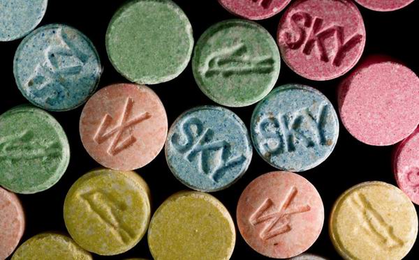 9 меняющих сознание опасных наркотиков, которые доктора когда-то выписывали как лекарство