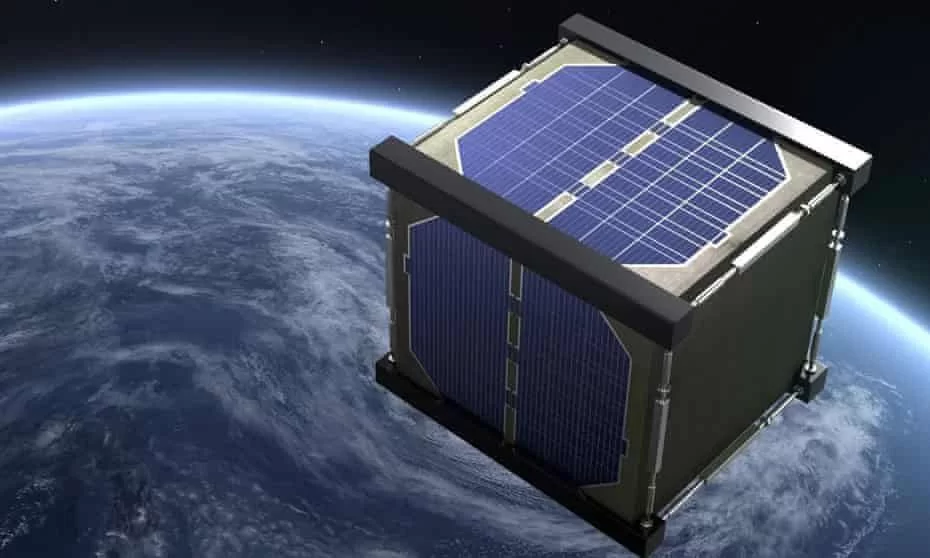 Япония запустит первый в мире деревянный спутник для борьбы с загрязнением космоса